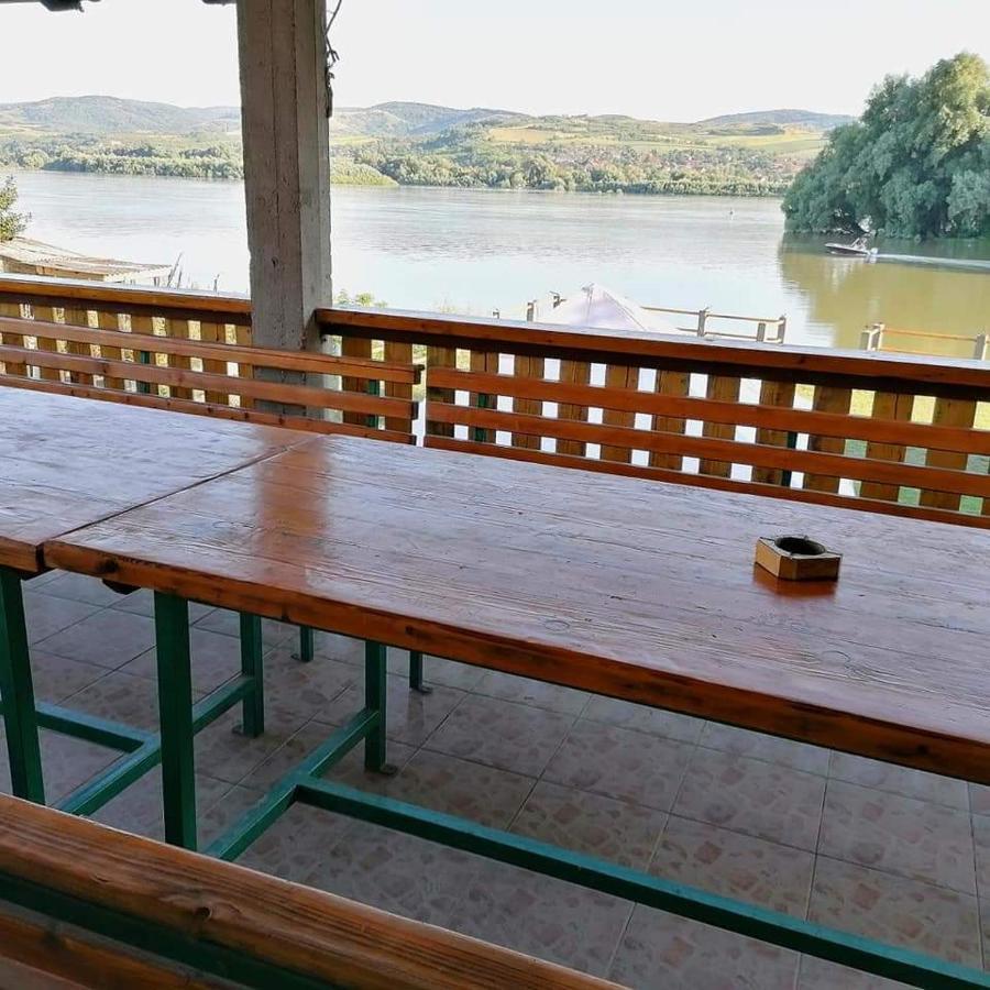 Cerevic Captain'S House By The Danube River מראה חיצוני תמונה
