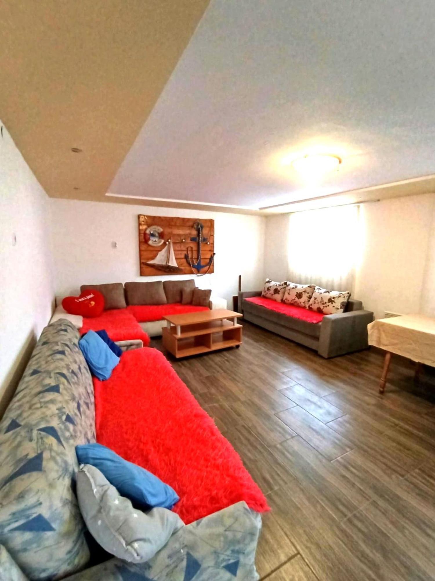 Cerevic Captain'S House By The Danube River מראה חיצוני תמונה